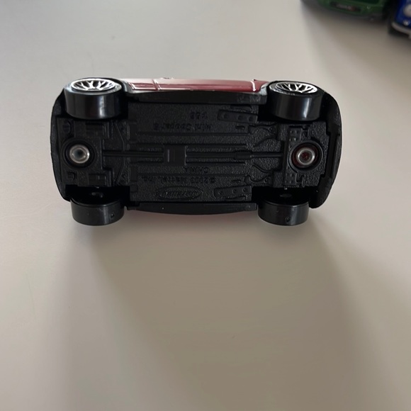 Matchbox Mini Cooper S red with British flag 1:56 - Picture 5 of 6